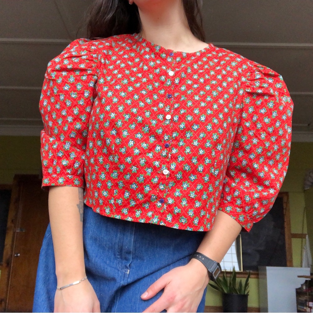 Cropped puff sleeve blouse handmade from vintage fabric